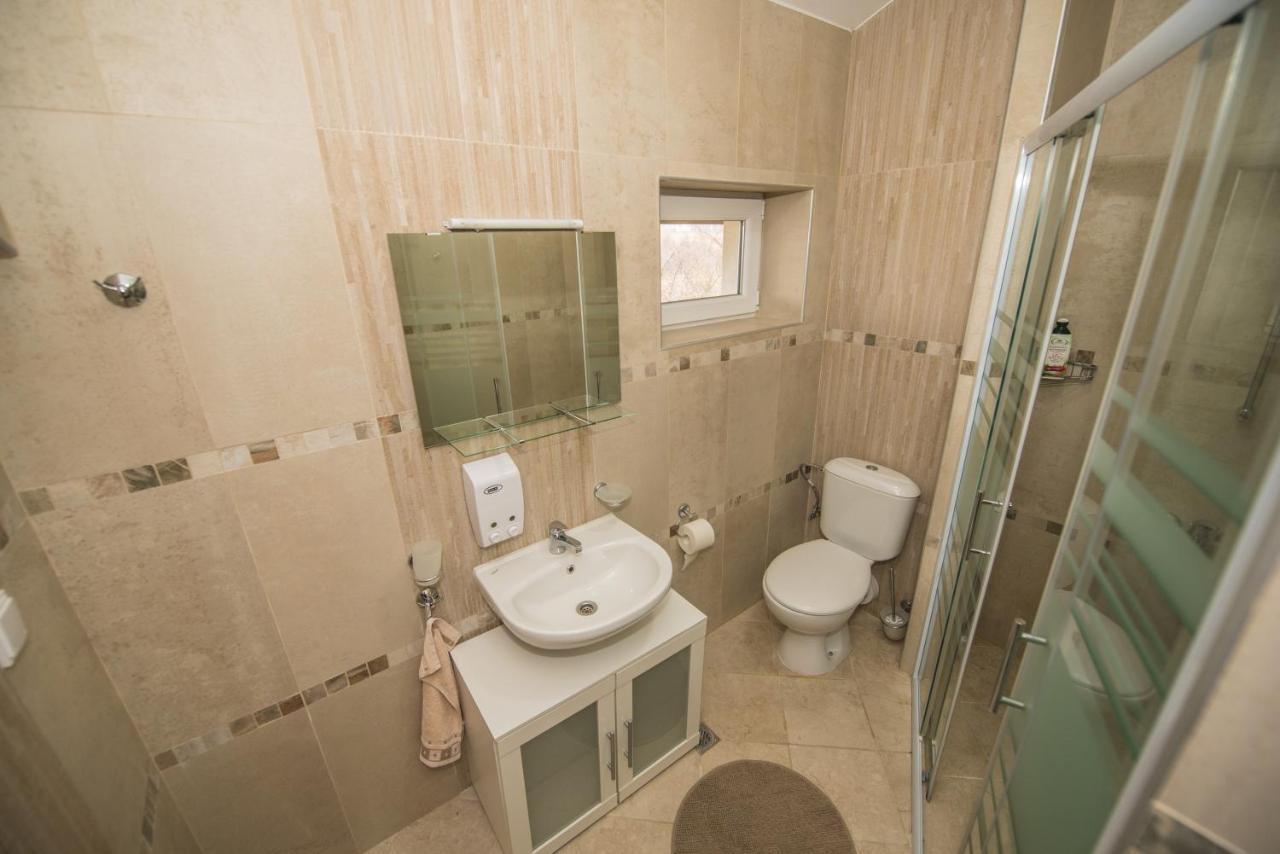 Vakarel Residence Экстерьер фото